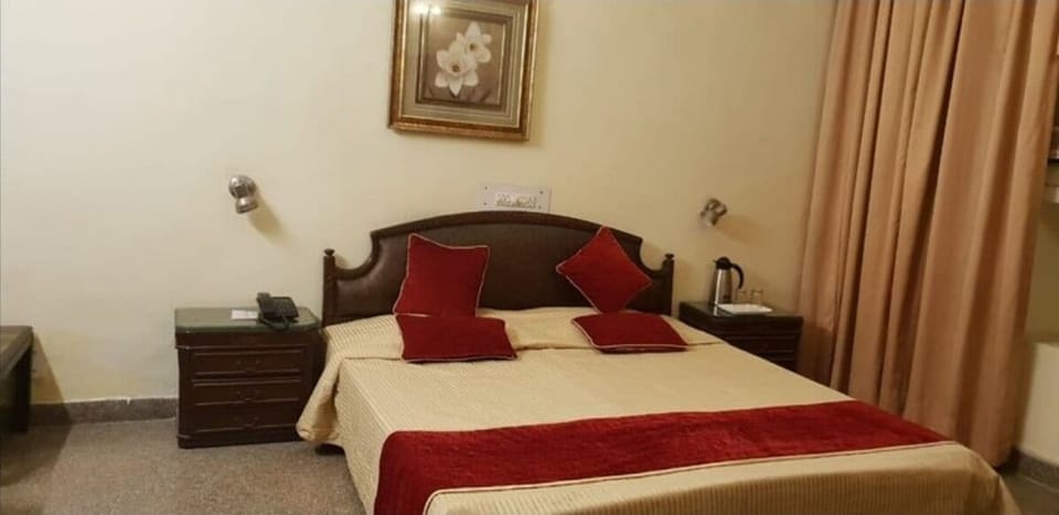 Executive Room | Free WiFi