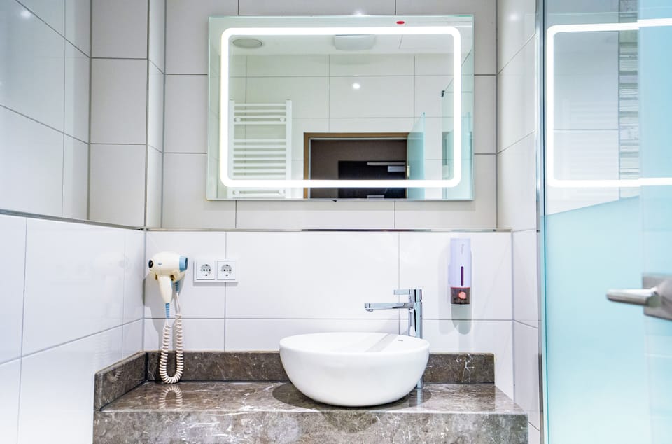 Comfort Room | Bathroom