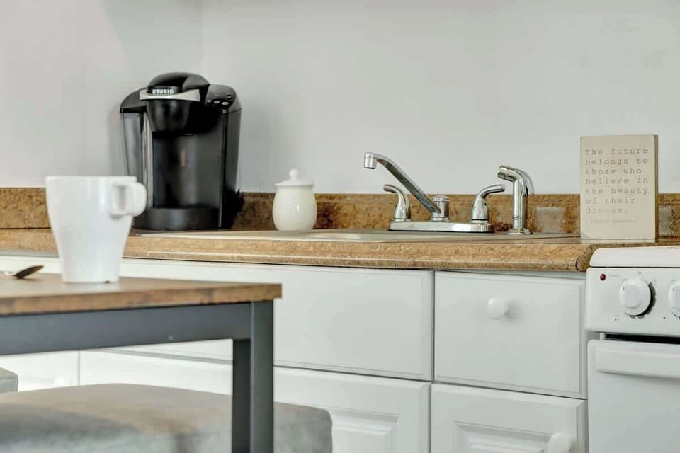 Kitchen Amenities