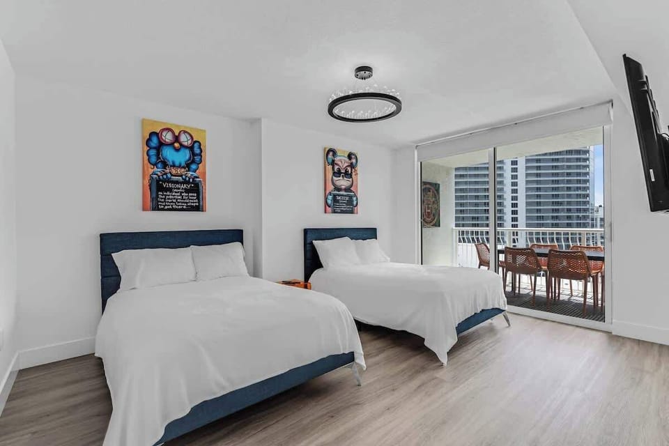 Spacious bedroom complete with 2 Full size beds.