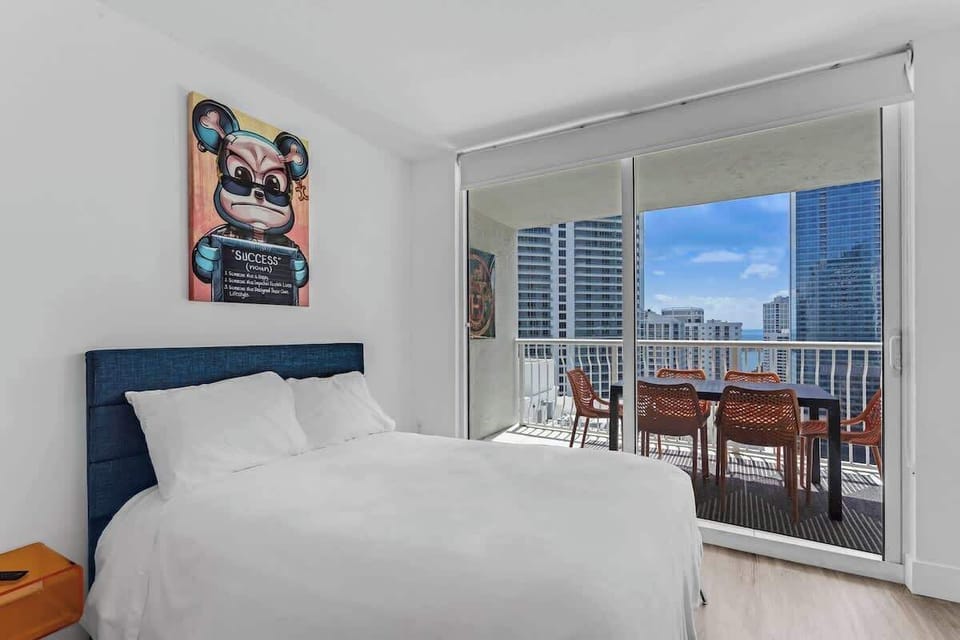 Spacious bedroom complete with 2 Full size beds.