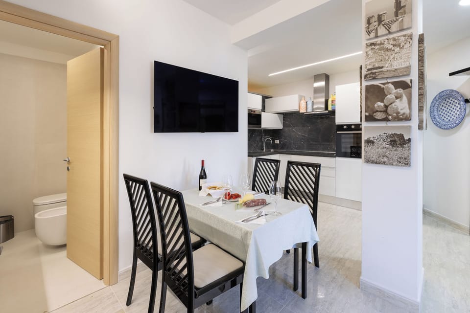Apartment | Private kitchen | Espresso maker, electric kettle