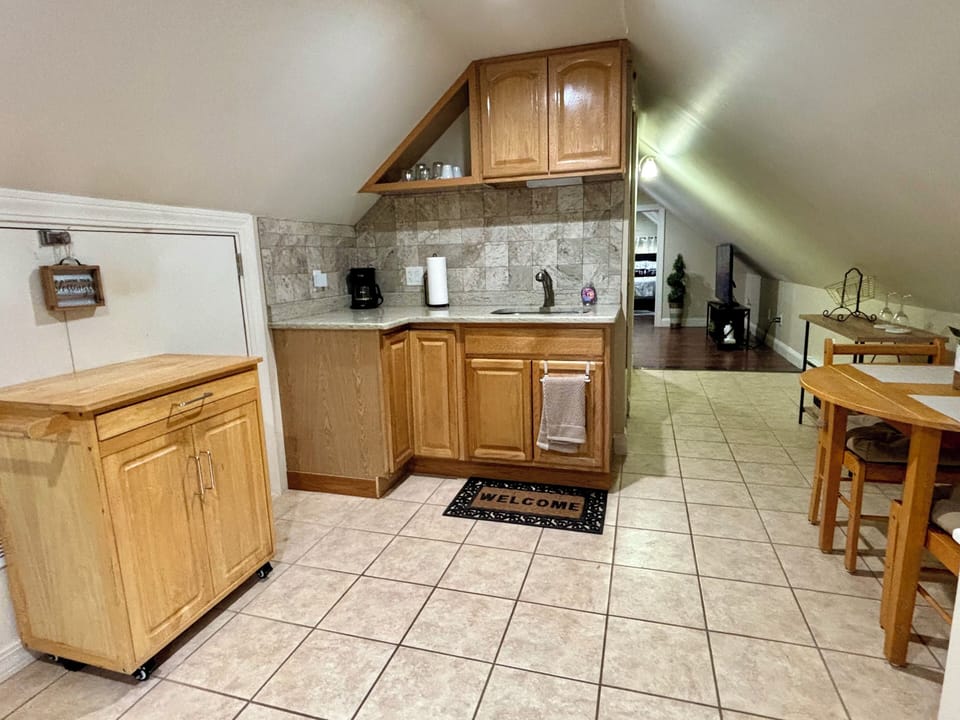 Kitchenette