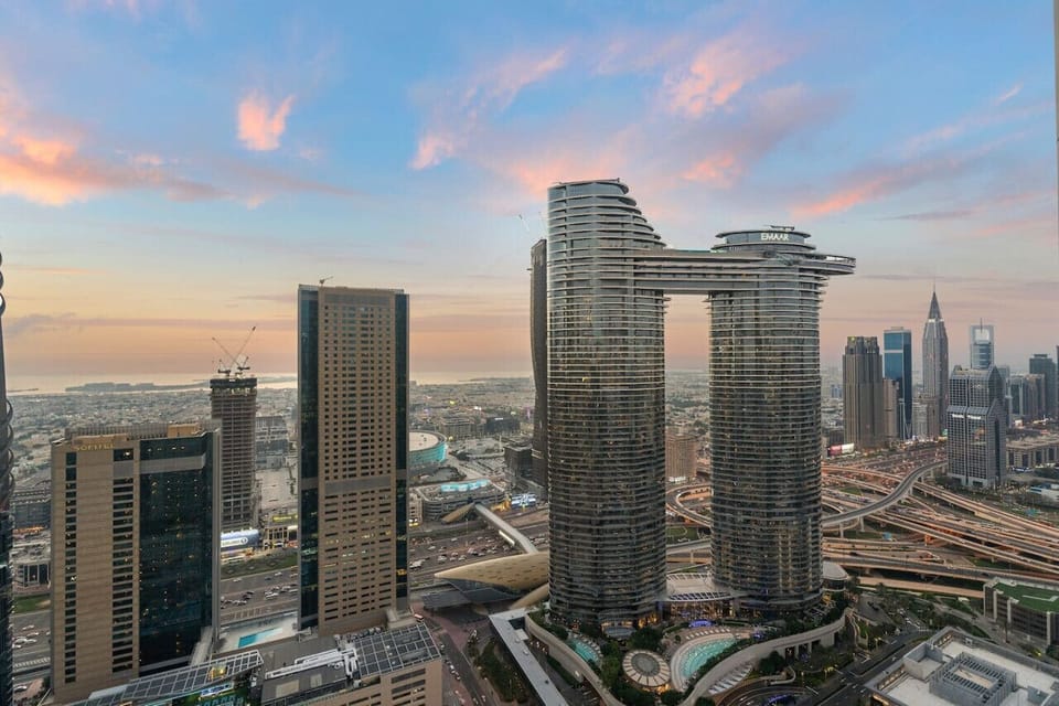 Panoramic View: Experience breathtaking sunsets over Dubai`s vibrant skyline!