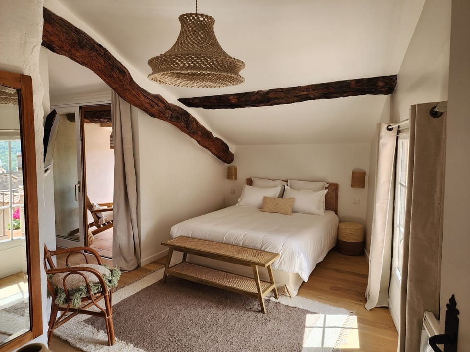 Deluxe Double Room, Valley View | Premium bedding, down comforters, pillowtop beds, blackout drapes