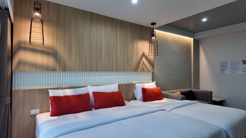 Desk, rollaway beds, free WiFi, bed sheets
