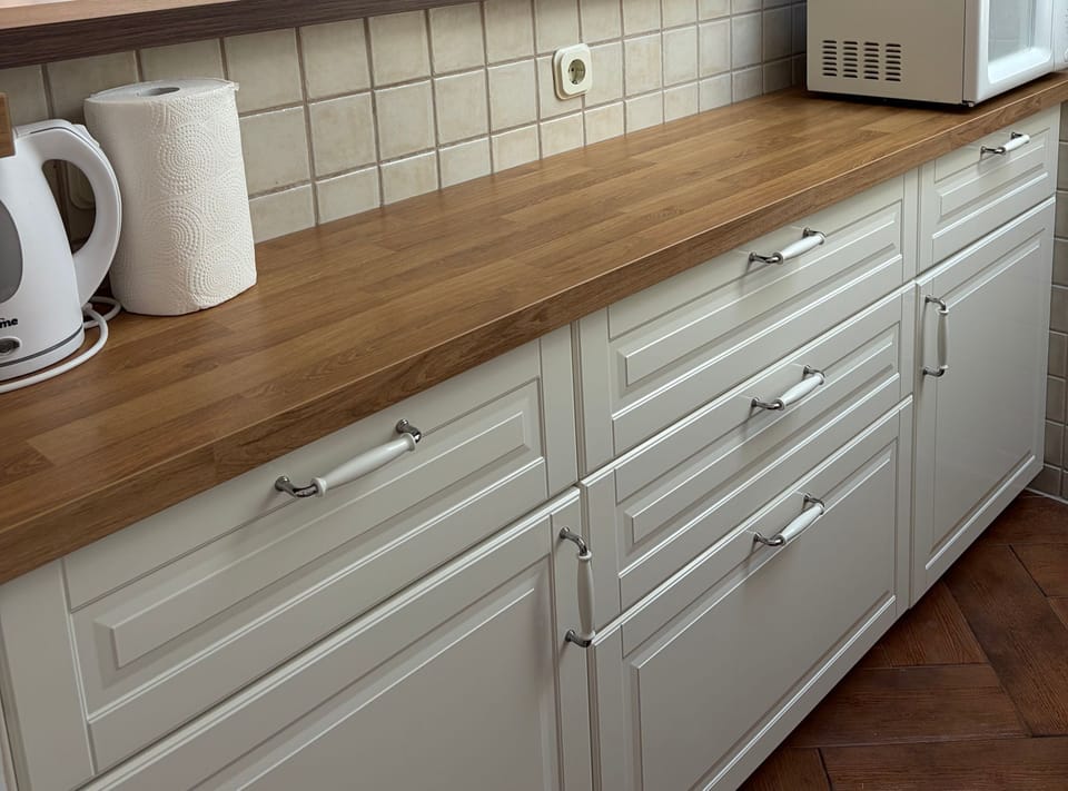 Apartment (Two-Bedroom Apartment with Balcony an) | Private kitchen | Fridge