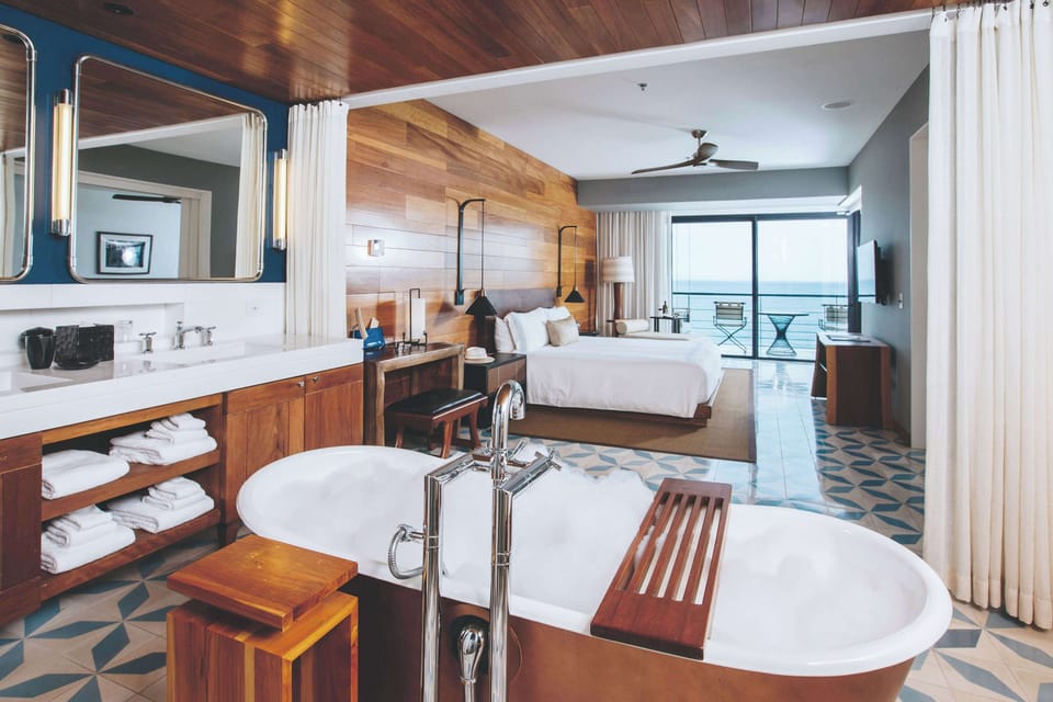 Suite, Ocean View (Thompson) | Egyptian cotton sheets, premium bedding, down comforters