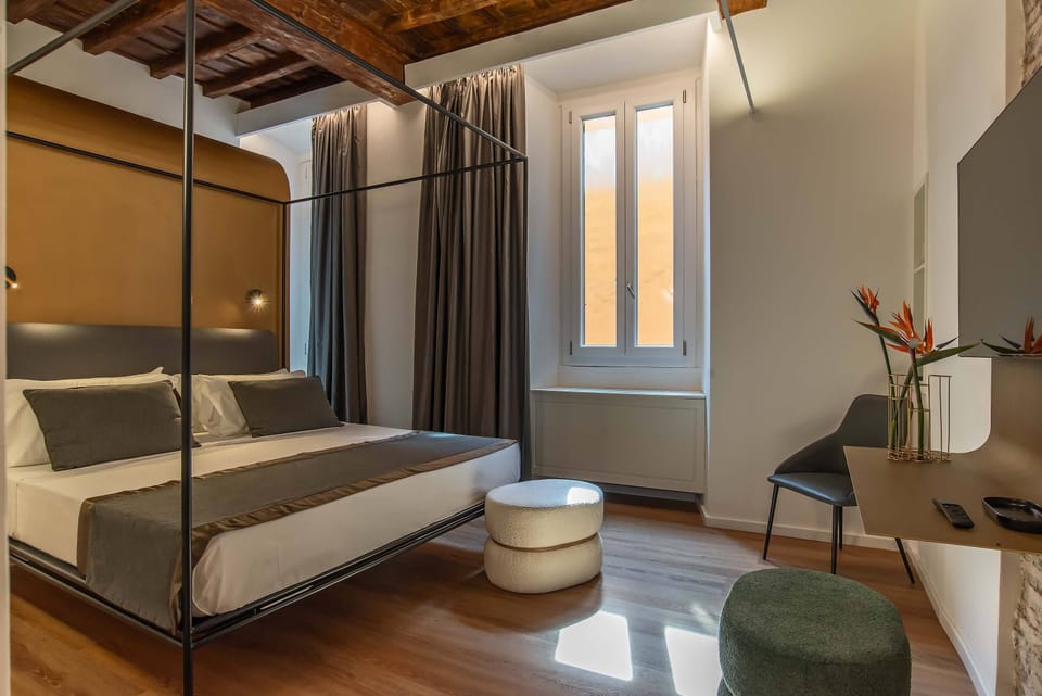 Superior Double Room | Minibar, in-room safe, desk, soundproofing