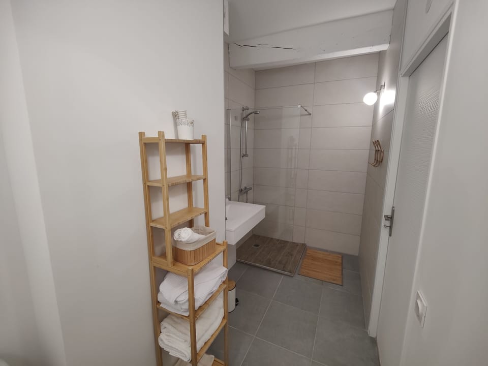 Comfort Double Room | Free WiFi
