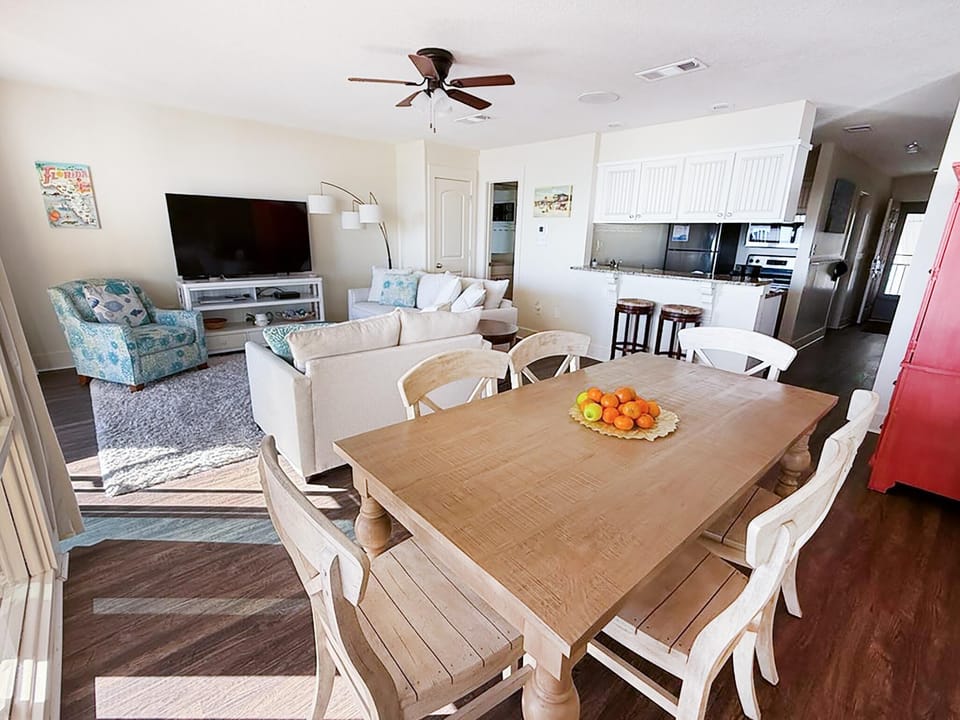 Condo, Multiple Beds (Latitude 29 #36) | Dining