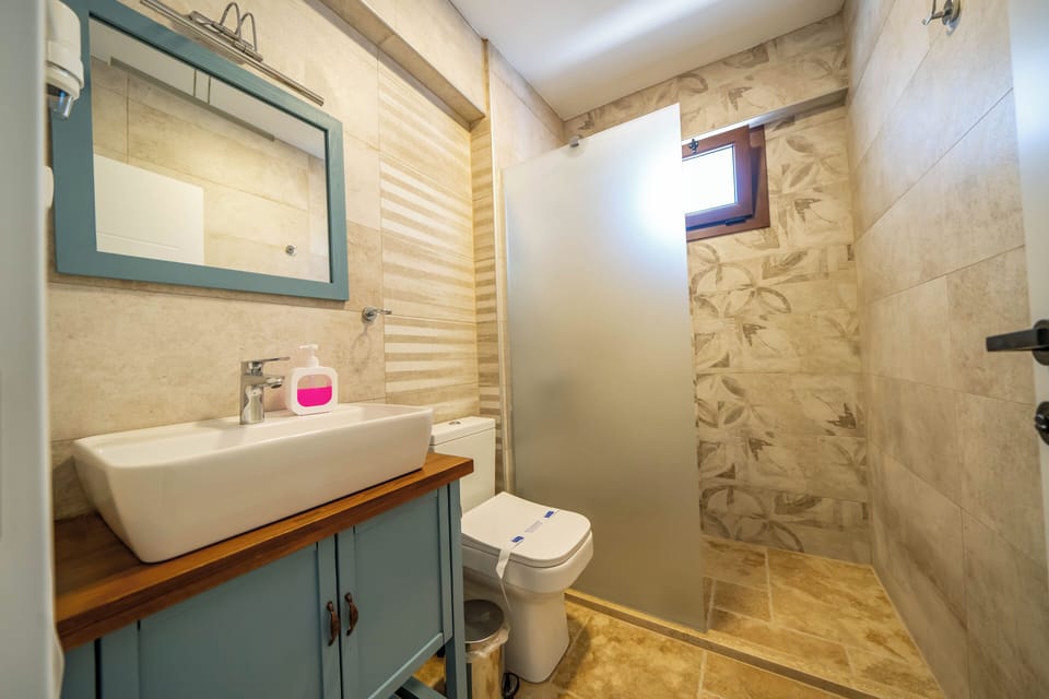 Shower, rainfall showerhead, hair dryer, slippers