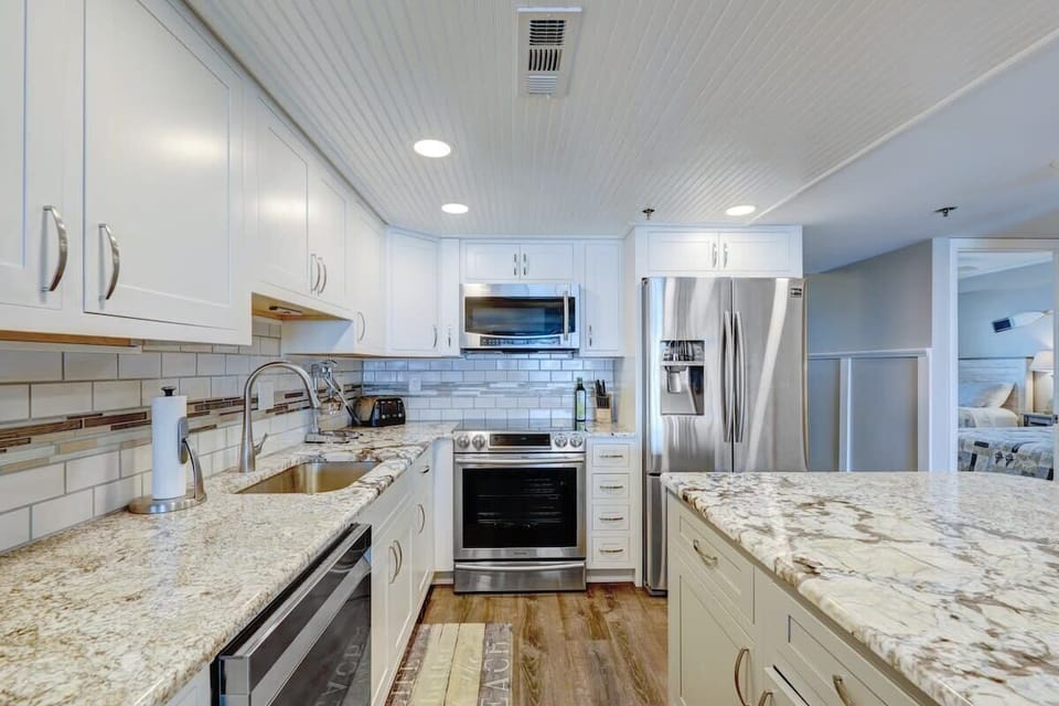 The newly renovated kitchen is stocked with all of the essentials and ready for you to enjoy!