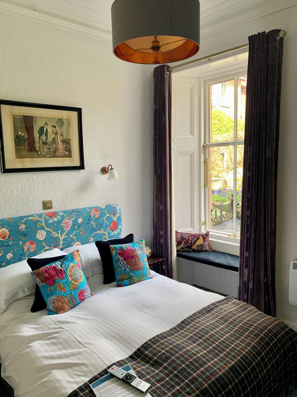 Standard Double Room, Ensuite | Individually decorated, individually furnished, soundproofing