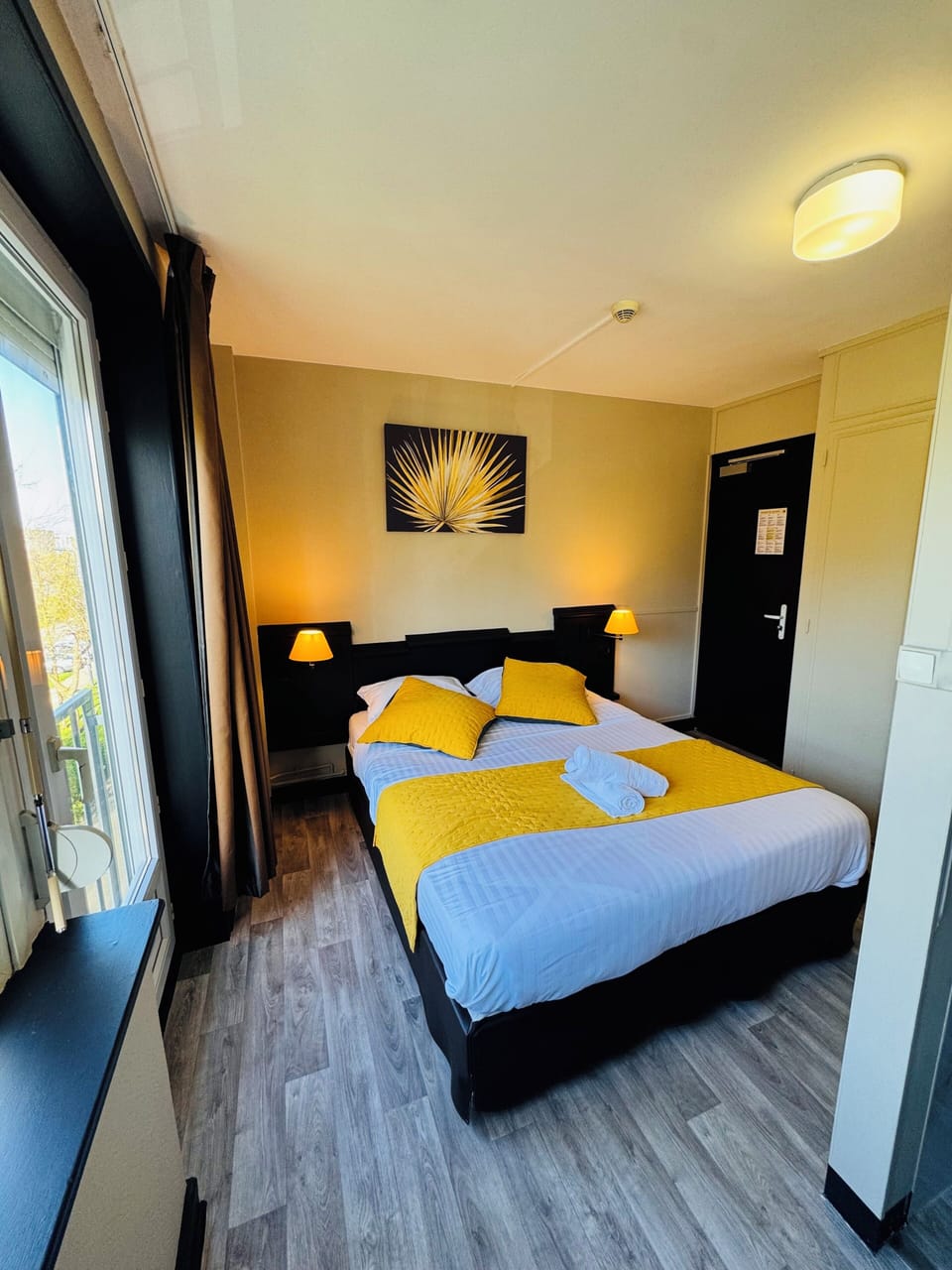 Comfort Double Room, City View | Premium bedding, memory foam beds, iron/ironing board, free WiFi