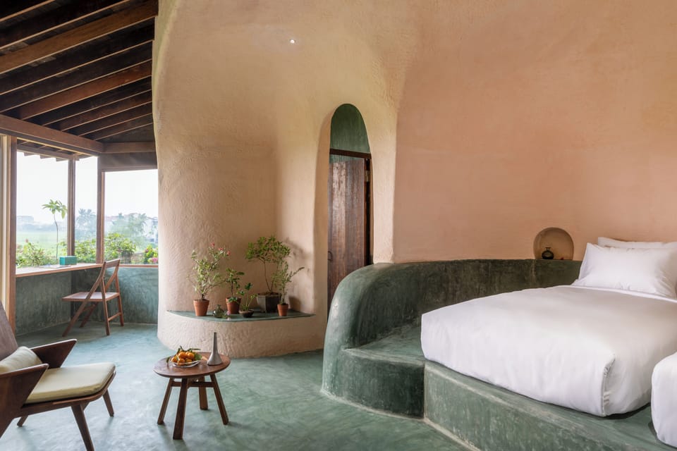 Premier Double or Twin Room | Down comforters, pillowtop beds, minibar (some free items), in-room safe