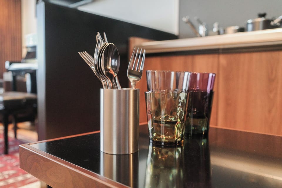 Accommodates three-person, Non Smoking | Private kitchen | Full-size fridge, microwave, stovetop, cookware/dishes/utensils