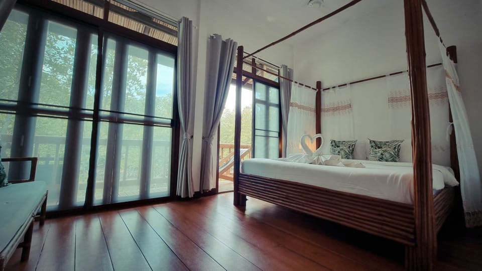 Standard Double Room | Select Comfort beds, individually decorated, individually furnished