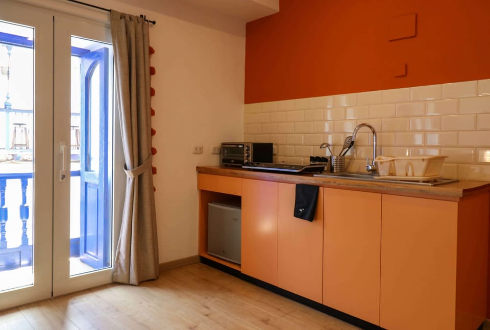 Modern kitchen