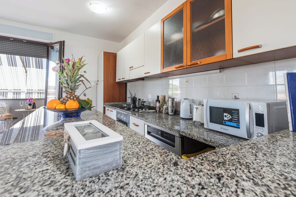 Standard Apartment, Multiple Bedrooms (Happy Grey House) | Private kitchen | Fridge, microwave, oven, stovetop