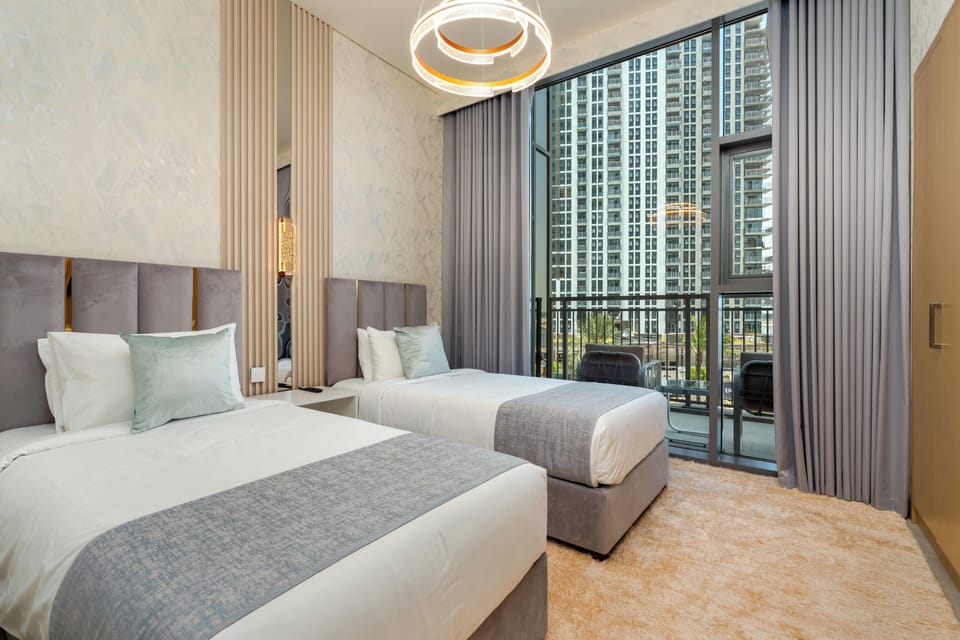 Deluxe Apartment, 2 Bedrooms, Kitchen, Canal View | 2 bedrooms, desk, laptop workspace, iron/ironing board