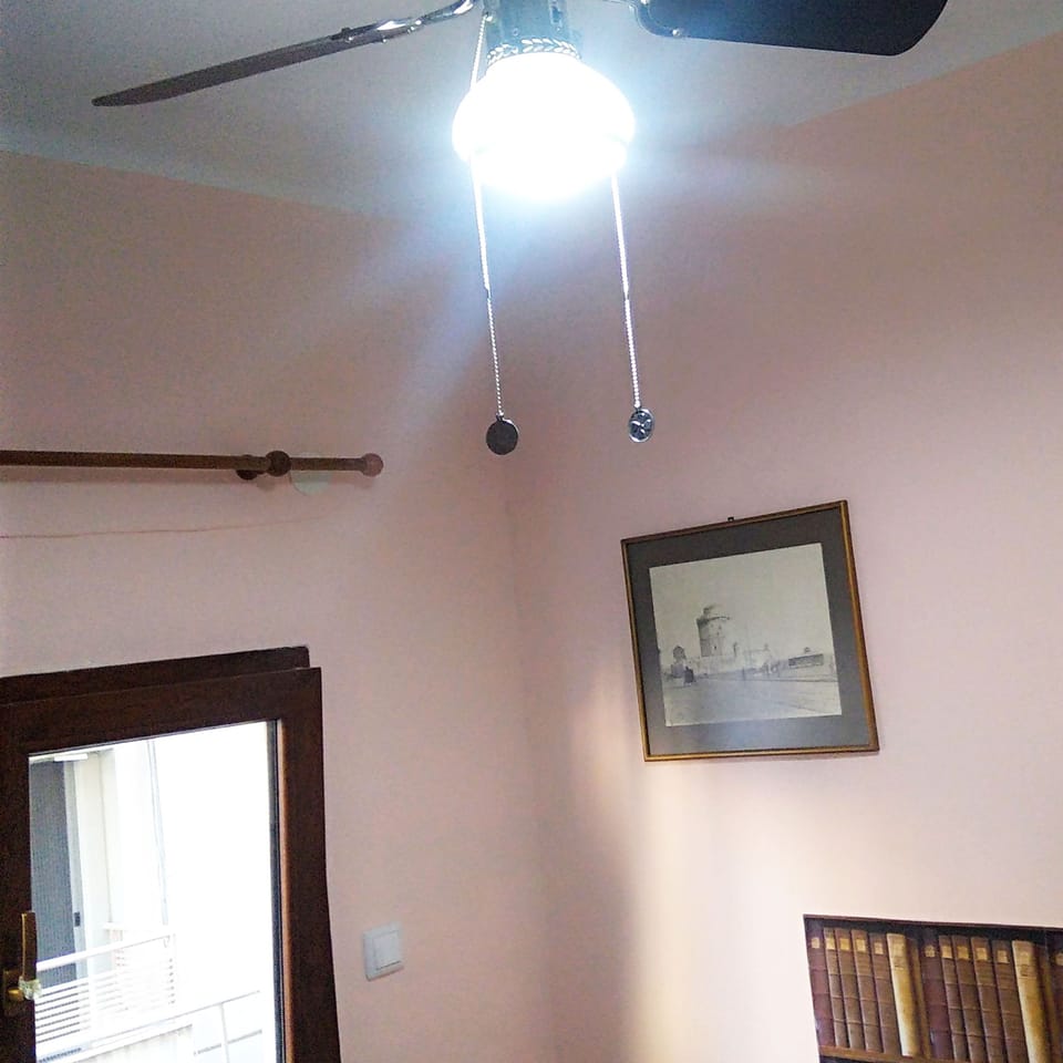 House | 2 bedrooms, soundproofing, Internet