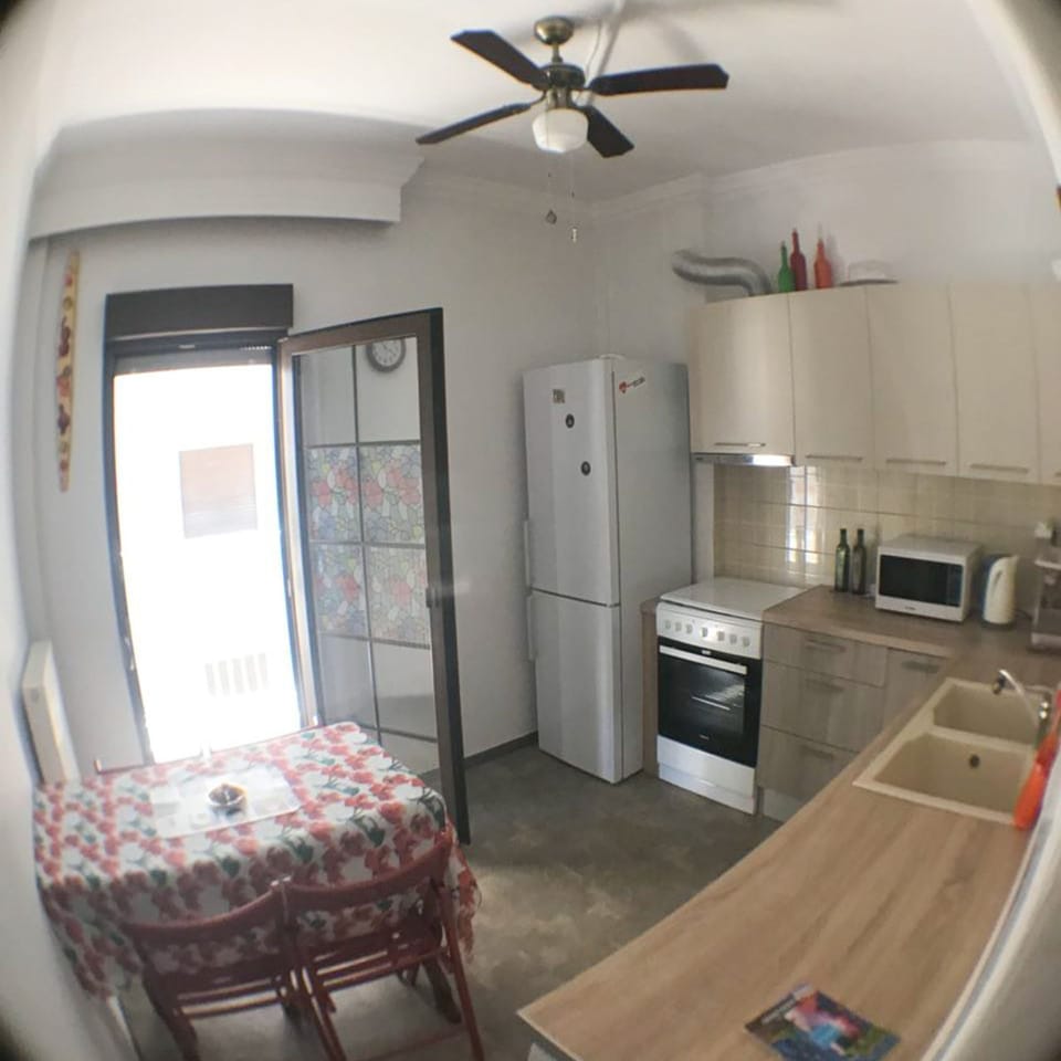 House | 2 bedrooms, soundproofing, Internet