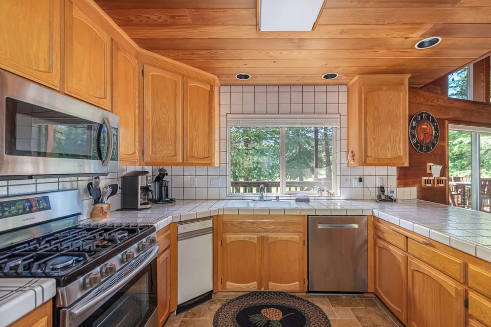 Kitchen 2
