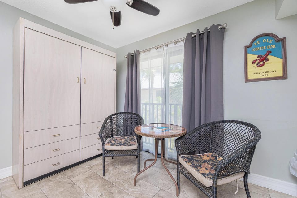 2450NBeachRd-8