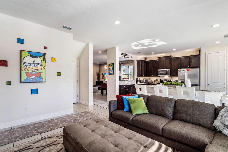 downstairs-rear-living-room-450-Burma-Encore-Reunion-West