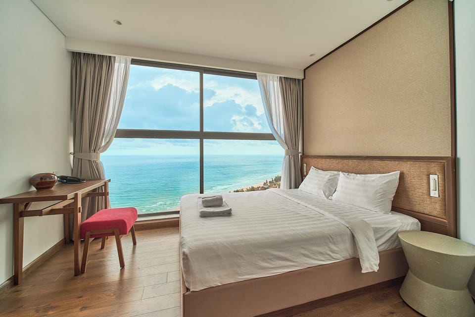 Family Studio Suite, Sea View | Desk, WiFi (free), bed sheets