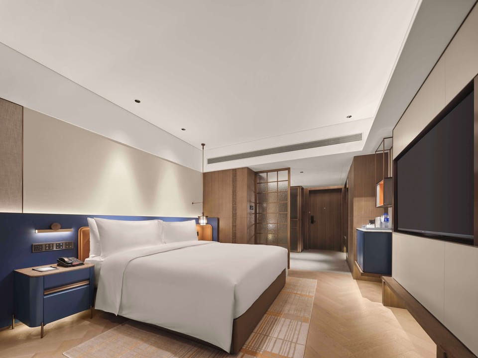 In-room safe, desk, laptop workspace, blackout drapes