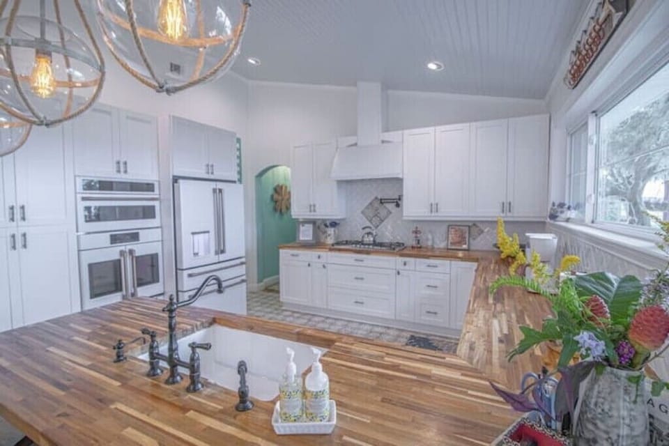  Amazing Cafe Appliances, Microwave is an OVEN too...Pot Filler over gas top!