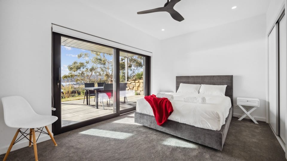 Main bedroom