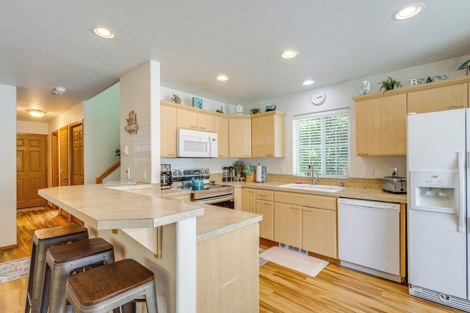 House (3 Bedrooms) | Interior