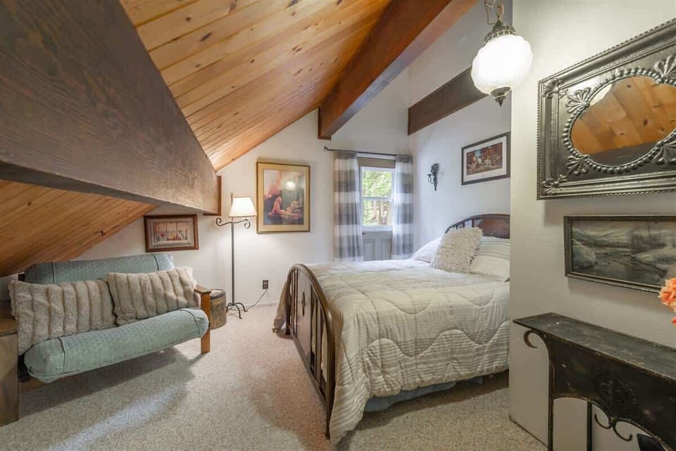 Upstairs Bedroom