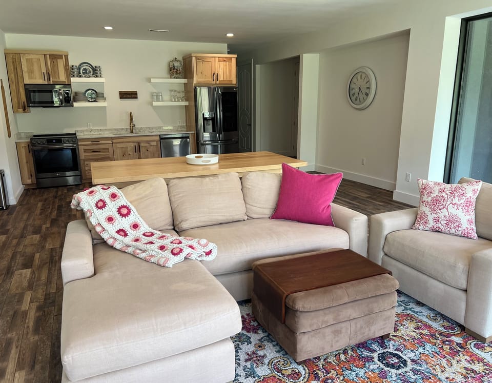 Third Sitting Area