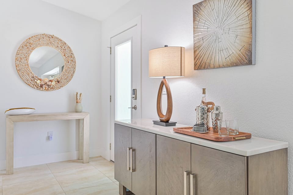 DESIGNER ENTRY IS BRIGHT AND FRESH