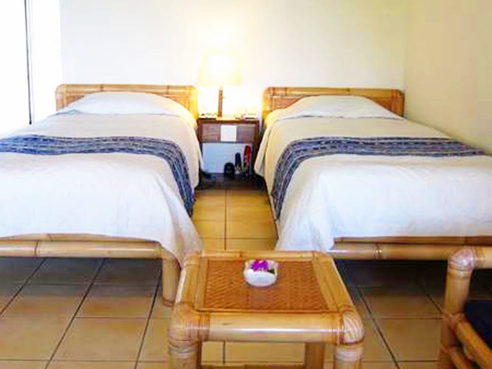 Superior Twin Room, Partial Ocean View | In-room safe, blackout drapes, iron/ironing board, WiFi (free)