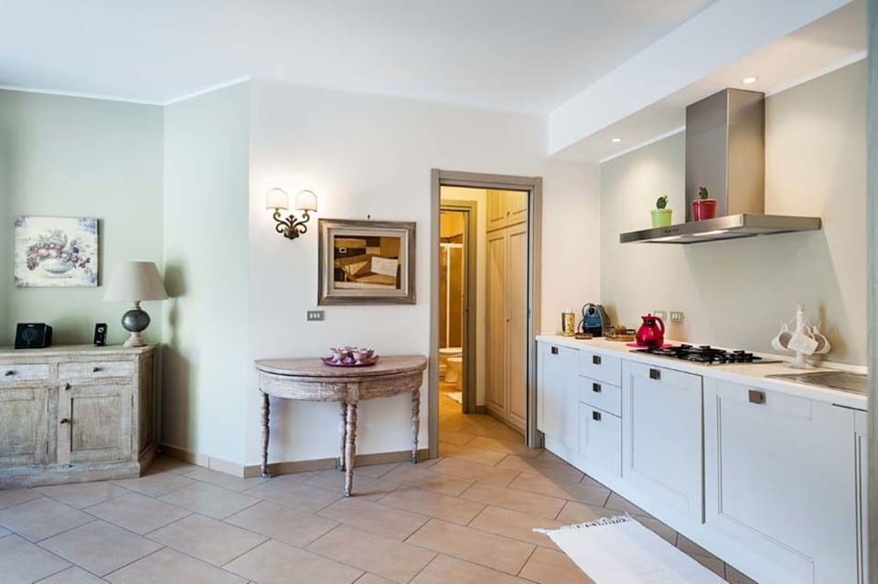 Kitchen, Living Room