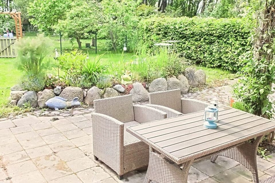 Garden [summer]
