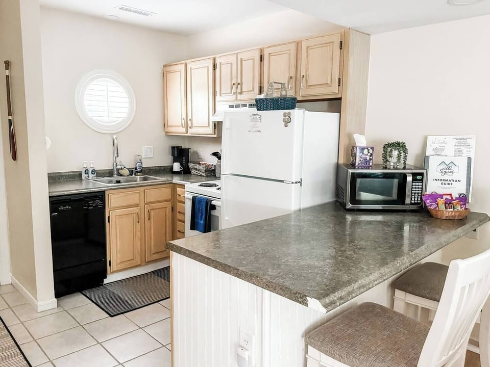 If you crave a cozy night in during your stay at the villa, you will find everything you need to prepare a good, home-cooked meal in the kitchen. We've got you covered with cookware, utensils, etc.