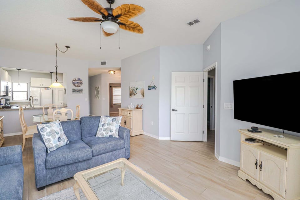 St. Augustine Beach Rentals Living Room