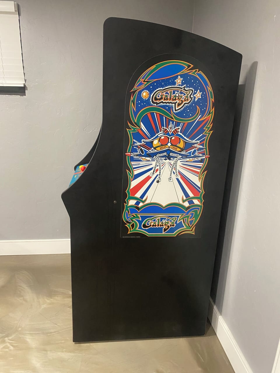 Full size pac-man and other arcade games