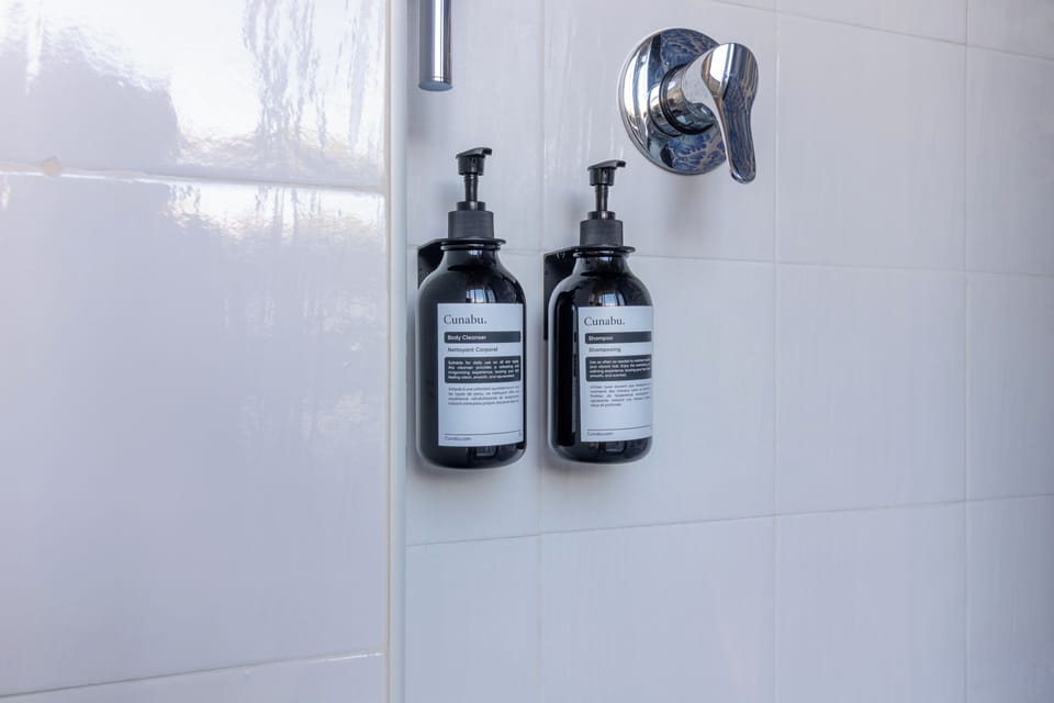 Superior Room, City View | Bathroom
