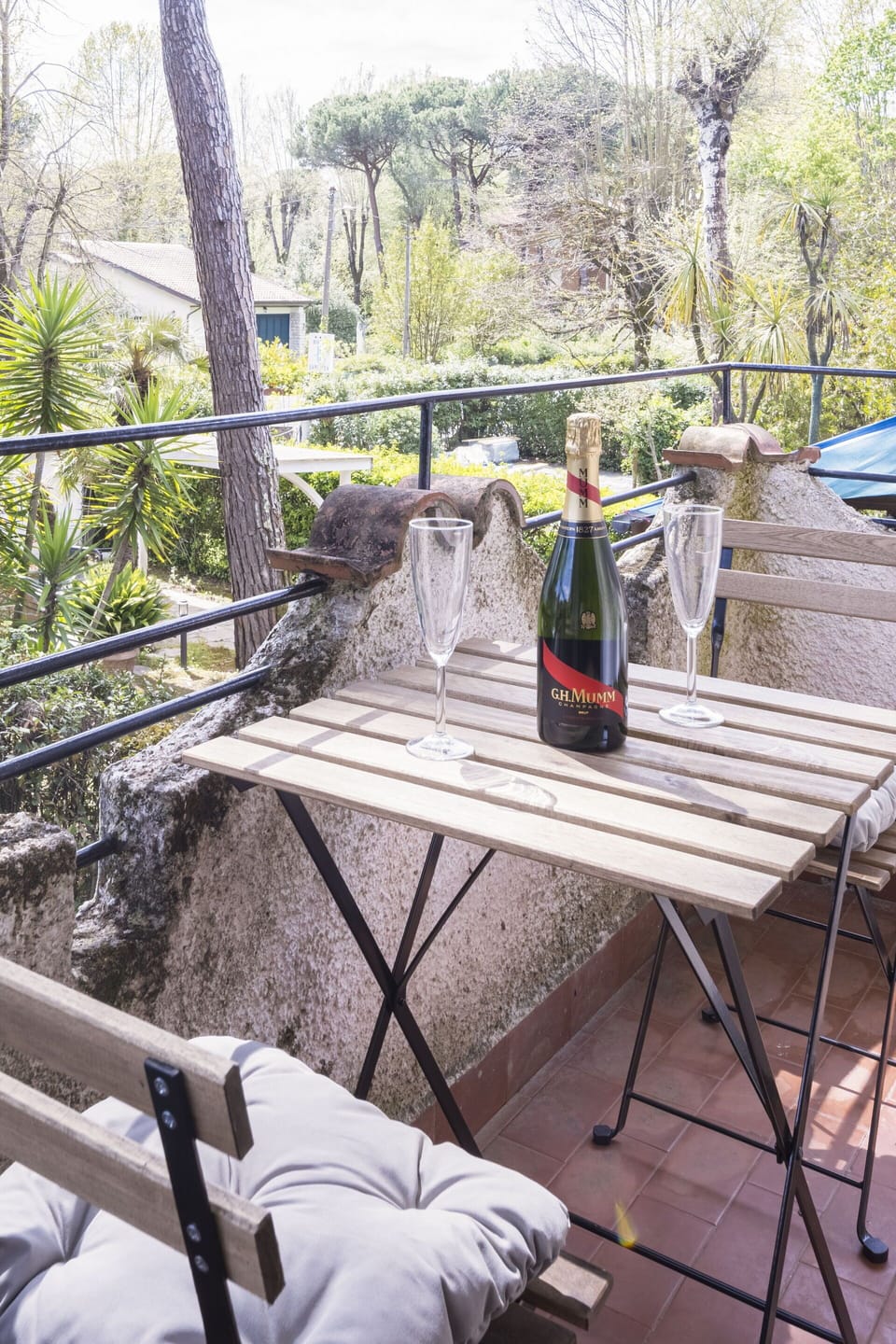 Balcony / Terrace / Patio