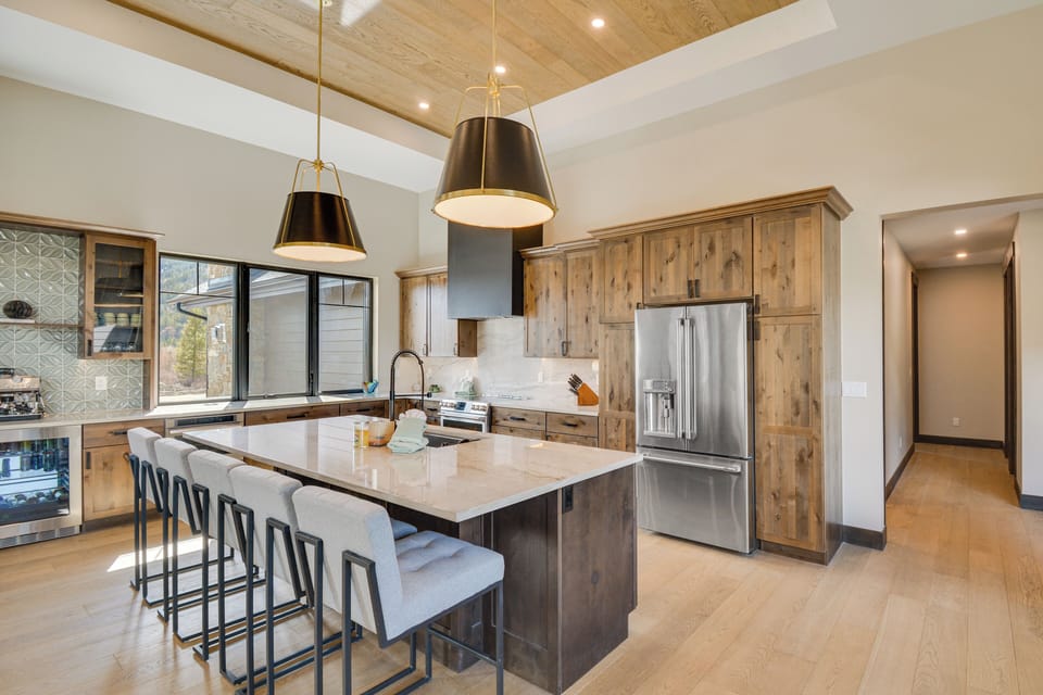 House (4 Bedrooms) | Interior