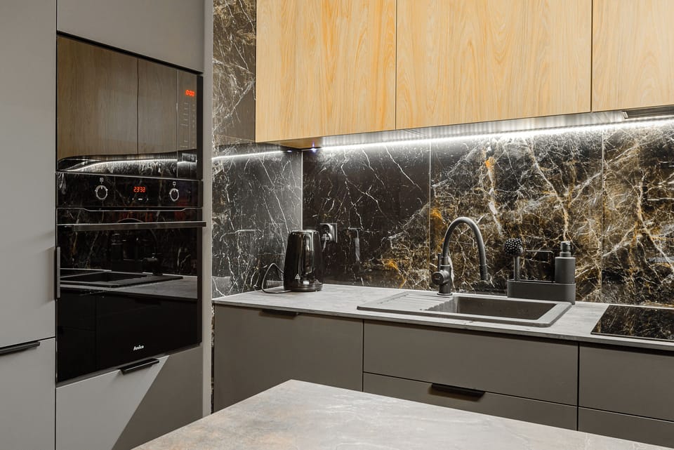 Exclusive Apartment | Private kitchen | Full-size fridge, oven, stovetop, dishwasher