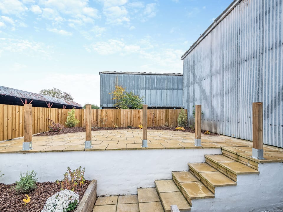 Patio | The Byre - Pleasantfield Farm, Ayr