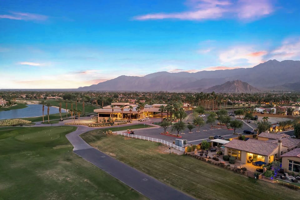 Corner lot overlooking the driving range